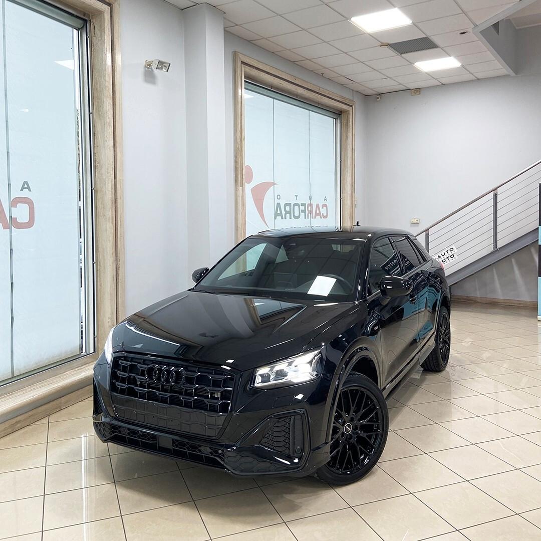 Audi Q2 35 TDI S tronic Identity Black