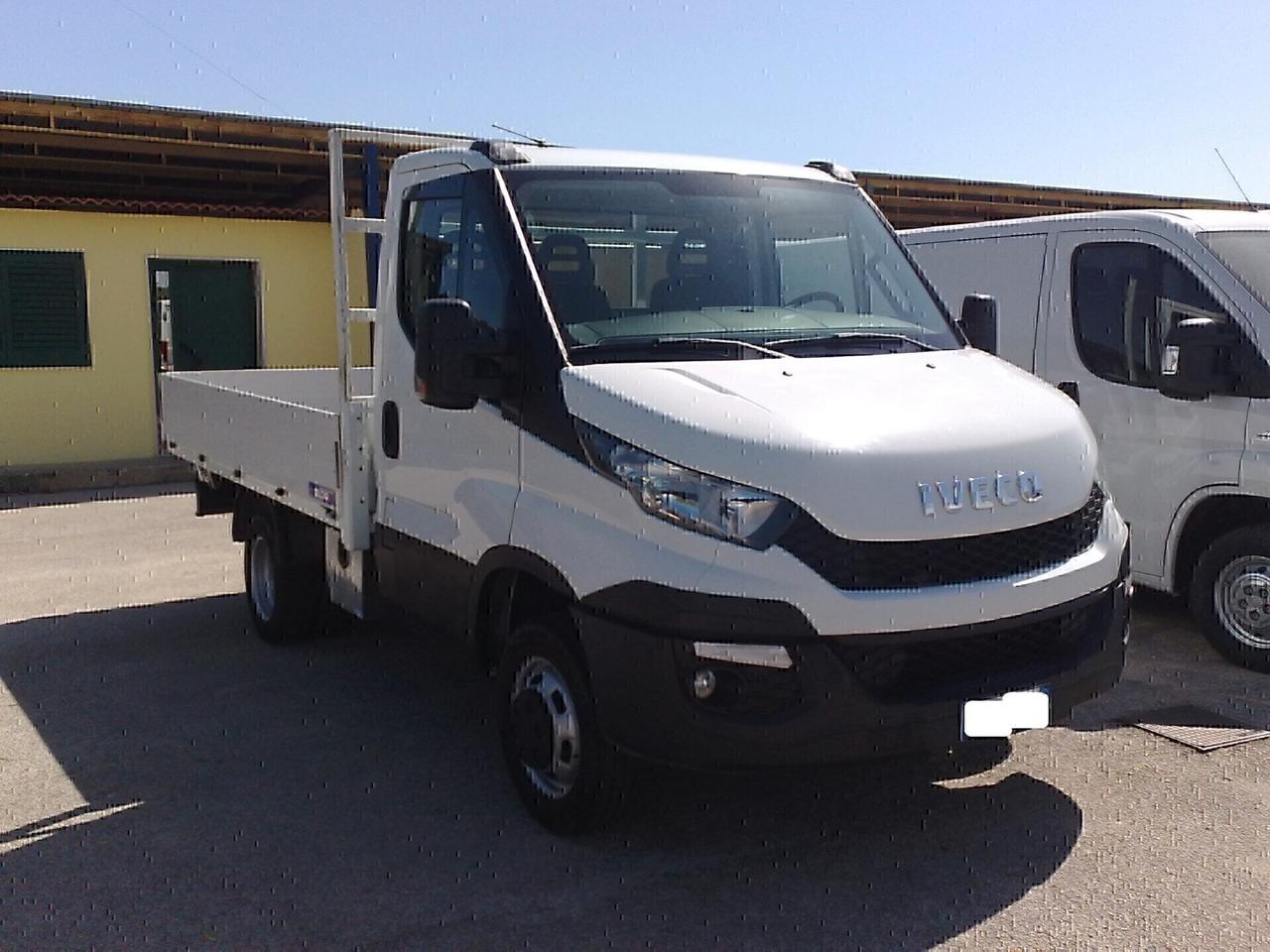 Iveco Daily 35c11 2.3hpt C.Fisso - 2016