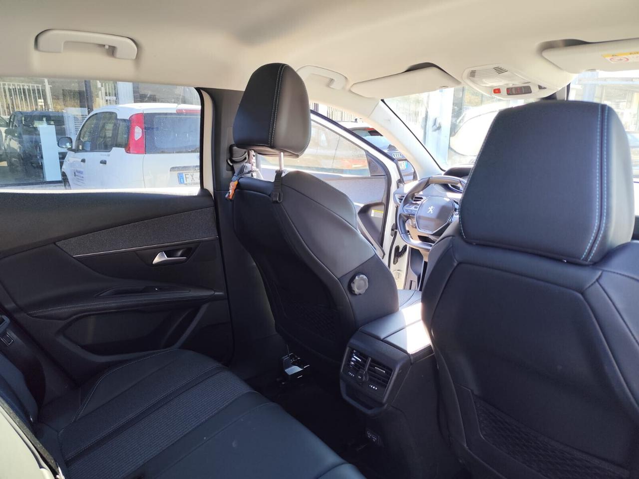 Peugeot 3008 BlueHDi 130 S&S EAT8 Allure Pack