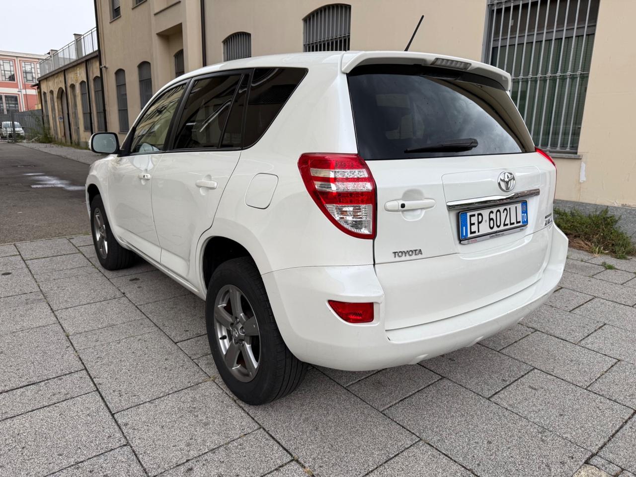 Toyota RAV 4 RAV4 Crossport 2.2 D-4D 150 CV Lounge