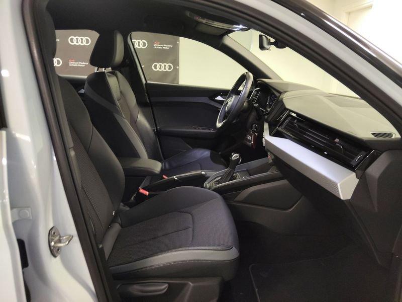 Audi A1 A1 allstreet 30 1.0 tfsi Identity Contrast 110cv s tronic