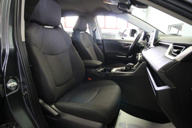 TOYOTA RAV 4 MY23 RAV4 2.5 HV (222CV) E-CVT AWD-i Dynamic