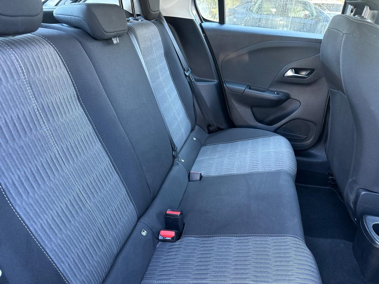 Opel Corsa 1.2 Blitz Edition