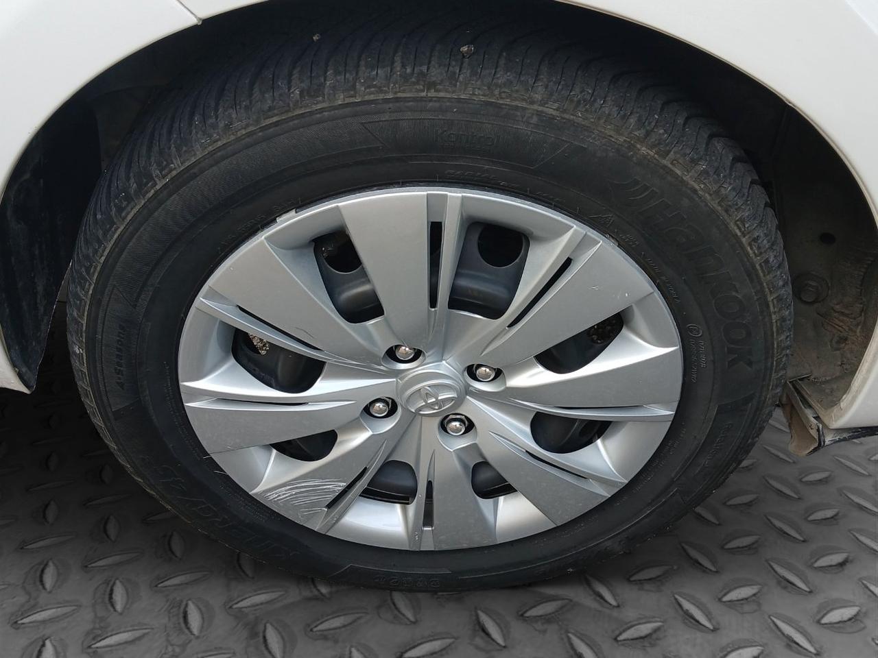 Toyota Yaris 5 Porte Yaris 5p 1.0 Lounge s/CL