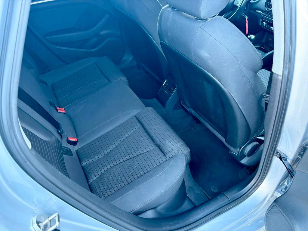 Audi A3 Sportback 1.6 tdi Sport 110cv