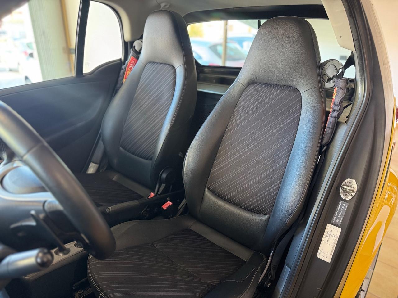 Smart ForTwo 1000 52 kW MHD coupé passion