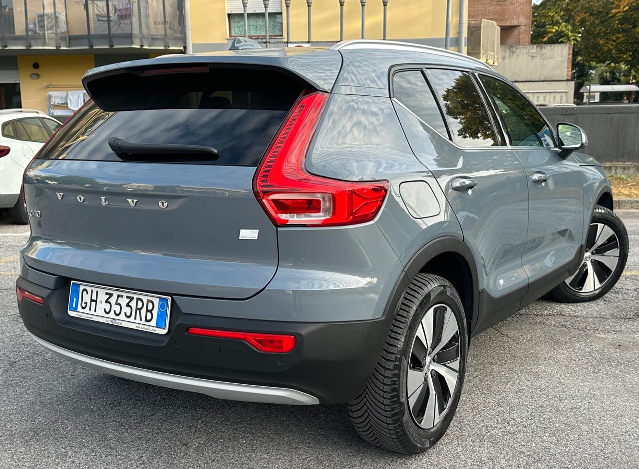 Volvo XC40 T4 Recharge Plug-in Hybrid Inscription Expression
