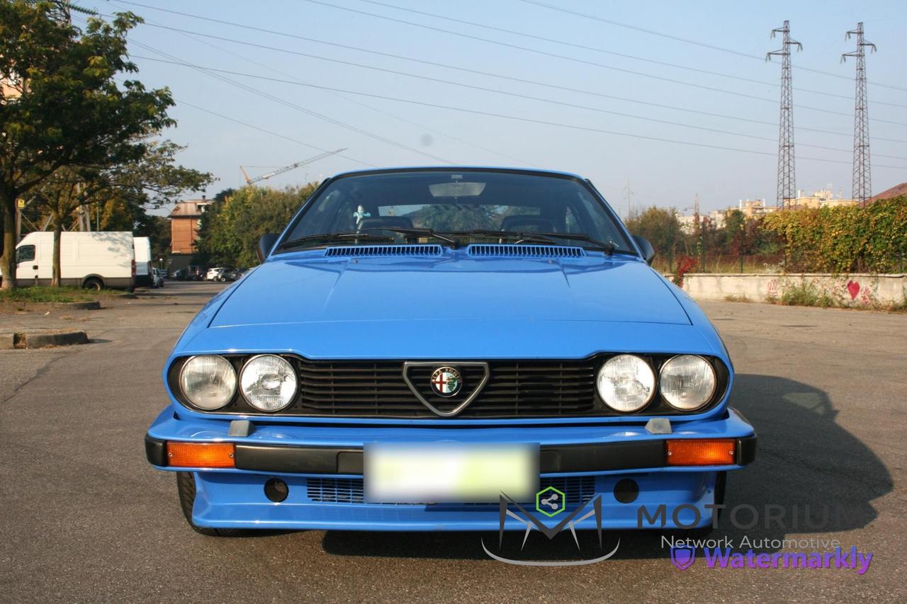 Alfa Romeo GTV 2.0