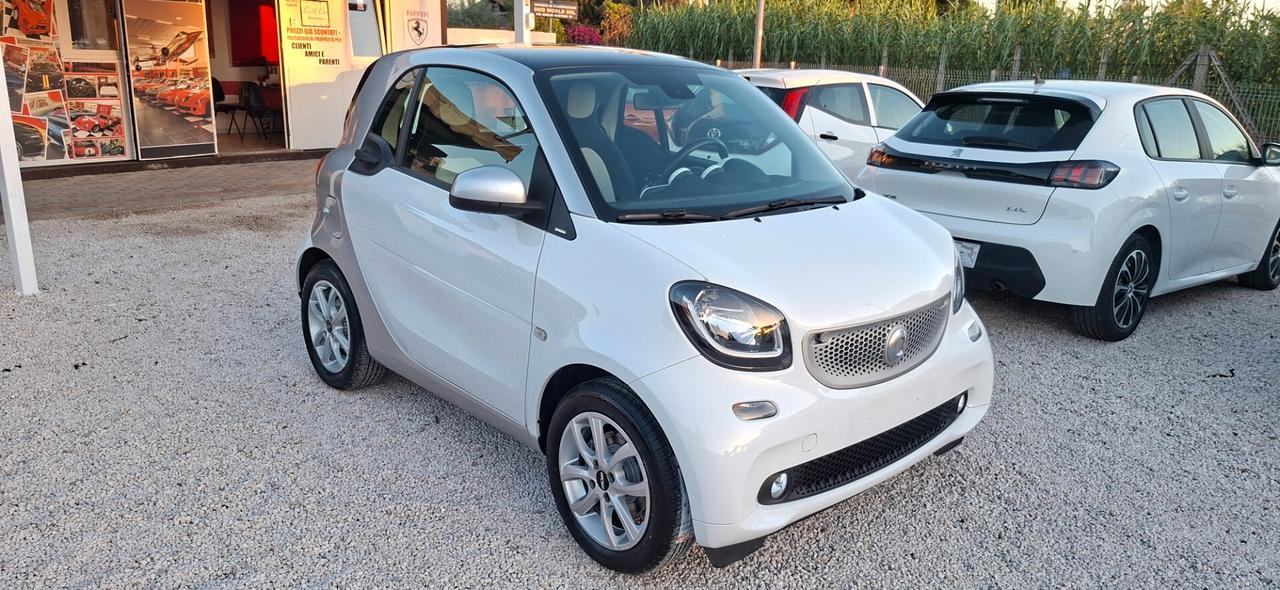 Smart ForTwo 70 1.0 Passion GARANZIA 12 MESI
