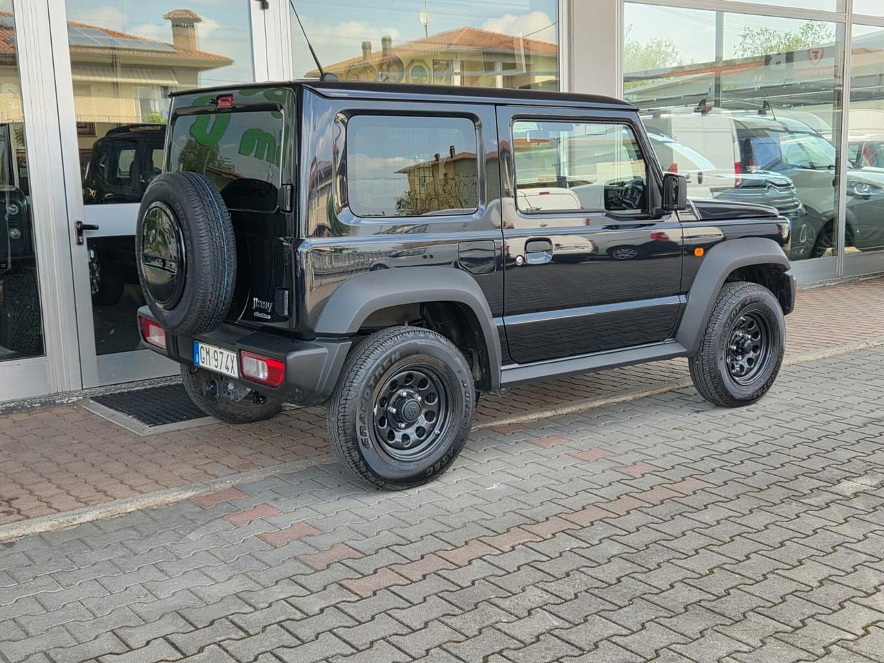Suzuki Jimny 1.5 5MT PRO (N1)
