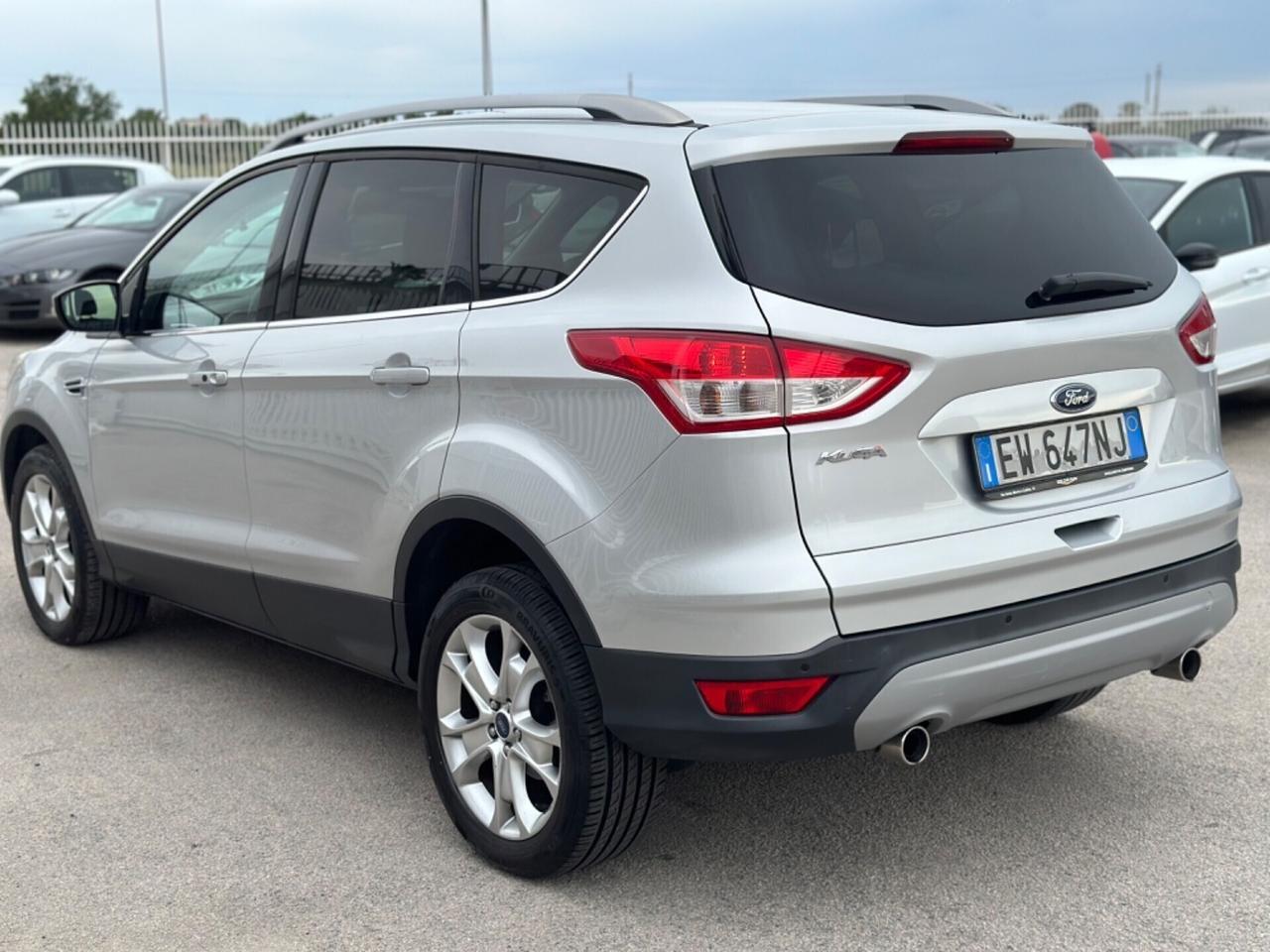 Ford Kuga 2.0 TDCI 163 CV 4WD Powershift Titanium