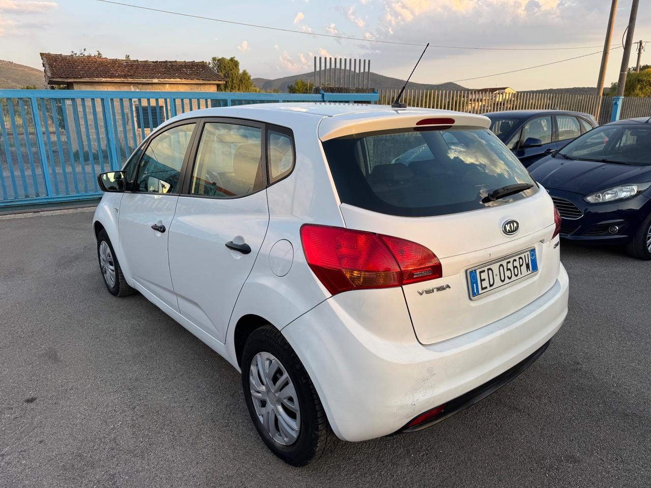 Kia Venga 1.4 CRDi 77CV Easy