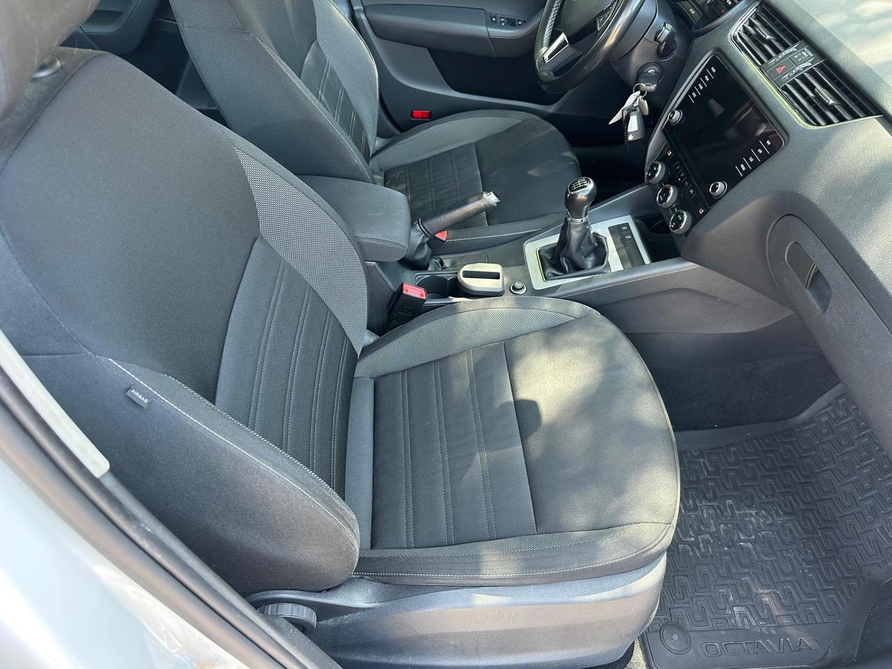 Skoda Octavia 1.4 TSI Wagon Ambition G-Tec