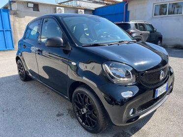 Smart forfour 1.0/71 cv- automat-full-11/2018