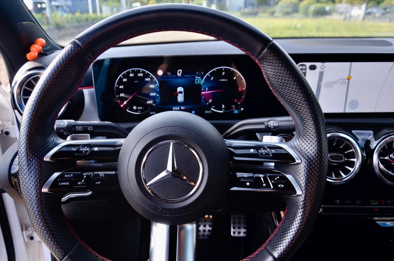 MERCEDES-BENZ A 180d AMG LINE PREMIUM PLUS 116cv AUTO, UFF ITALIANA, EURO 6D, SERVICE MERCEDES, FULL LED, RETROCAMERA, APPLE ANDROID, PERMUTE