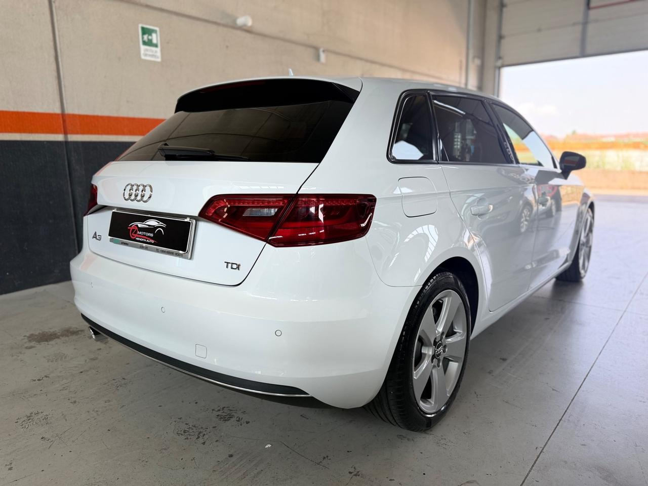 Audi A3 1.6 TDI S tronic Ambition NEOPATENTATI