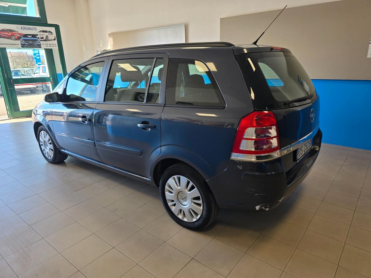 Opel Zafira 1.6 16V ecoM 94CV Cosmo