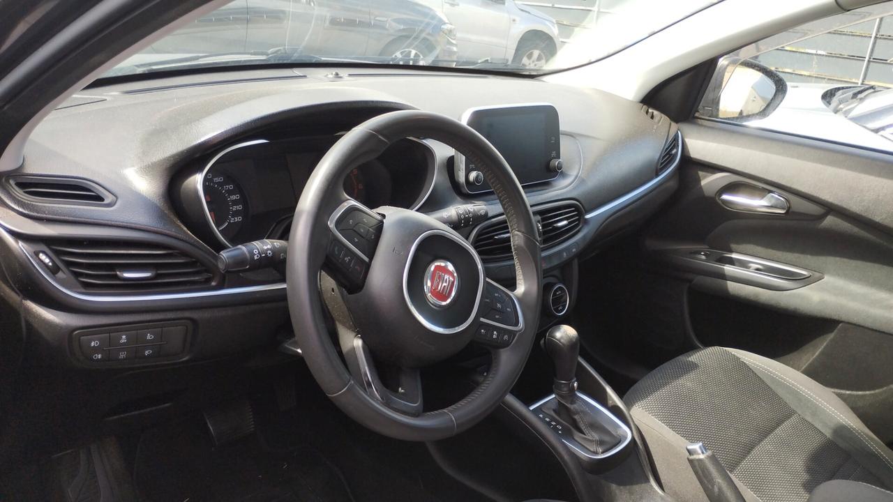 Fiat Tipo 1.6 Mjt S&S DCT 5 porte S-Design