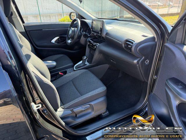 TOYOTA Yaris Cross 1.5 Hybrid 5p. E-CVT Business Sport utility