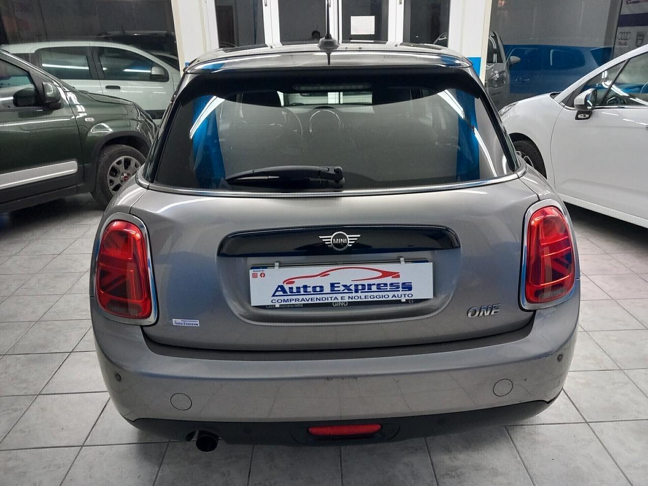 Mini One 1.5 benzina anno 2018 118 mila km