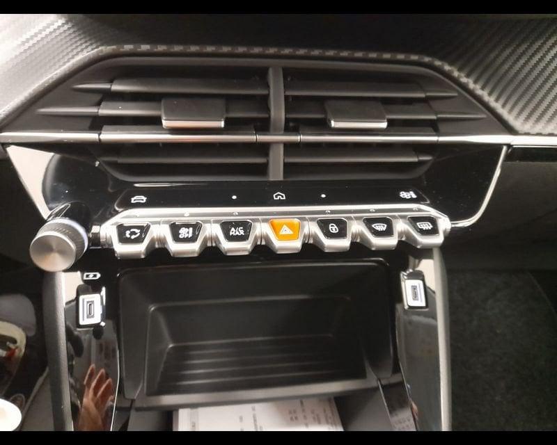 Peugeot 208 5P - Business Hybrid 110 E-DCS6