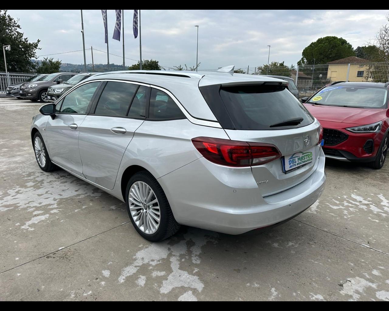 OPEL Astra 5ª serie - Astra 1.6 CDTi 136CV aut. Sports Tourer Innovation