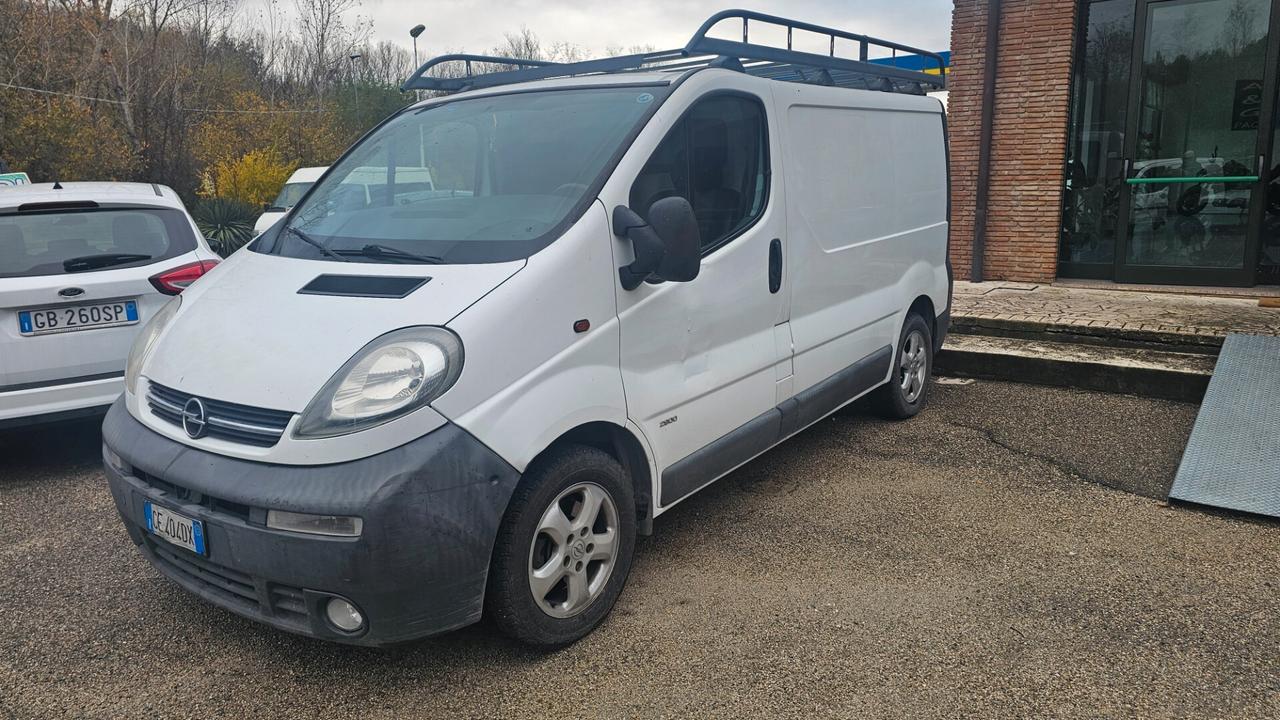 OPEL VIVARO 19TDCI