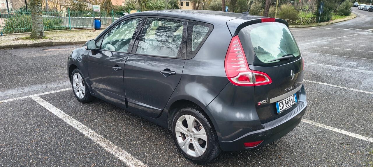 Ford C-Max 1.6 TDCi 115CV Titanium