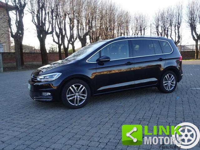 VOLKSWAGEN Touran 2.0 TDI 150 CV SCR DSG Executive 7p GARANTITA