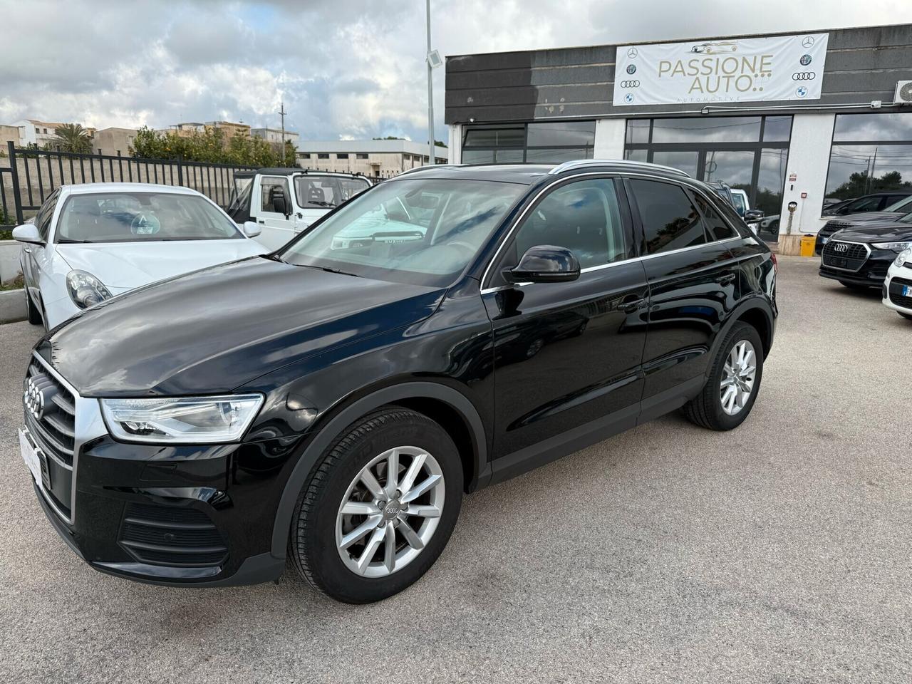 Audi Q3 2.0 TDI 150 CV S tronic Business