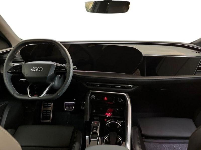 Audi Q5 II 2025 Sportback Sportback 2.0 tdi mhev+ S line edition quattro 204cv s-tr