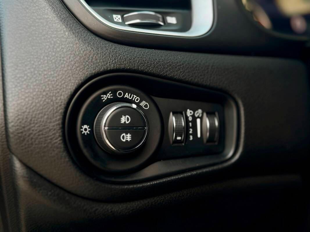 Jeep Renegade 2.0 mjt Limited 4wd 140cv auto