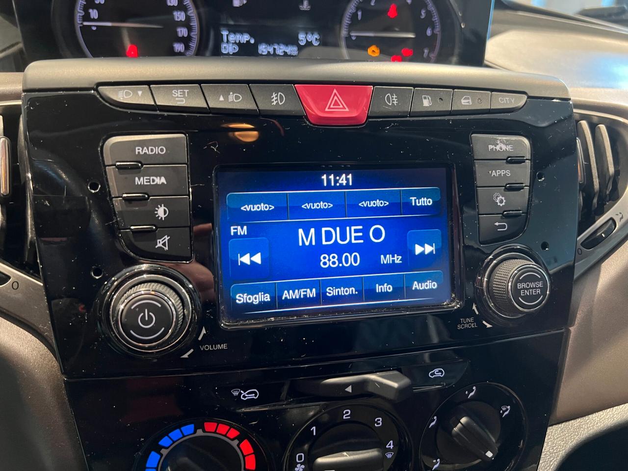 Lancia Ypsilon 1.2 69 CV 5p. GPL Ecochic Gold