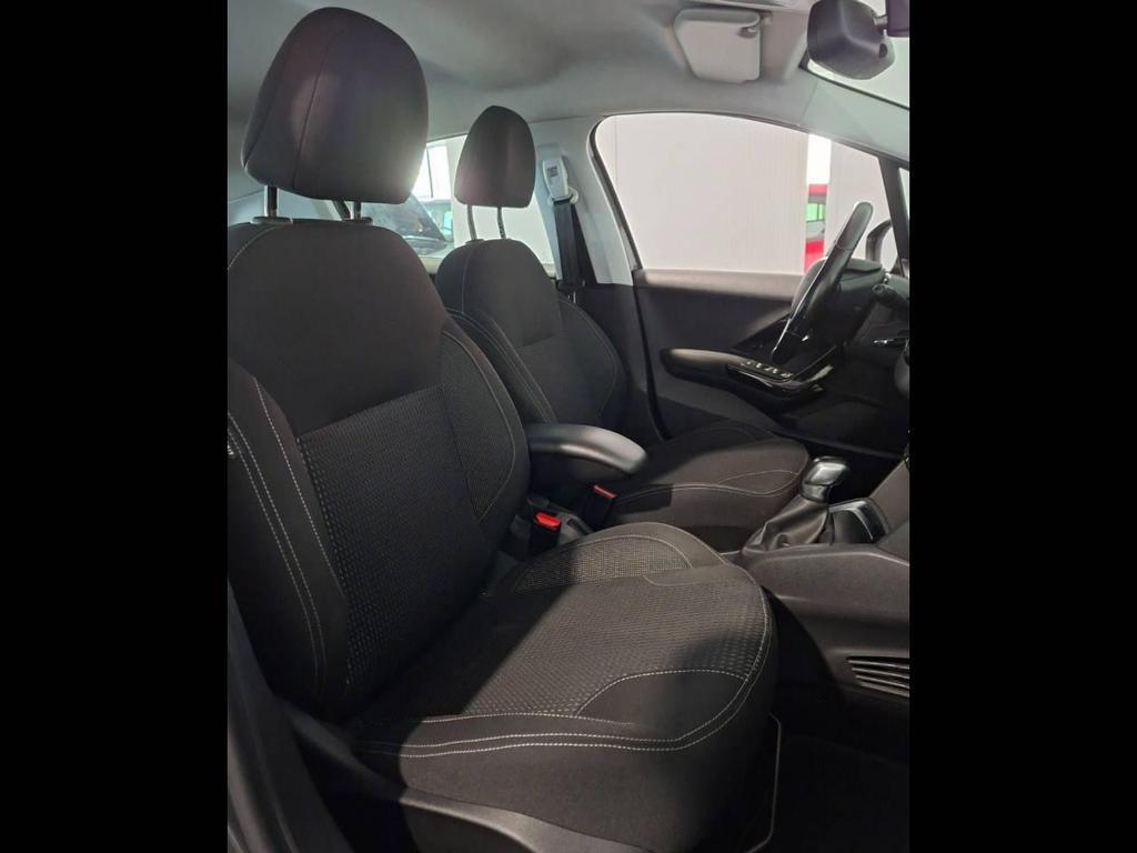 Peugeot 208 5 Porte 1.2 PureTech Allure