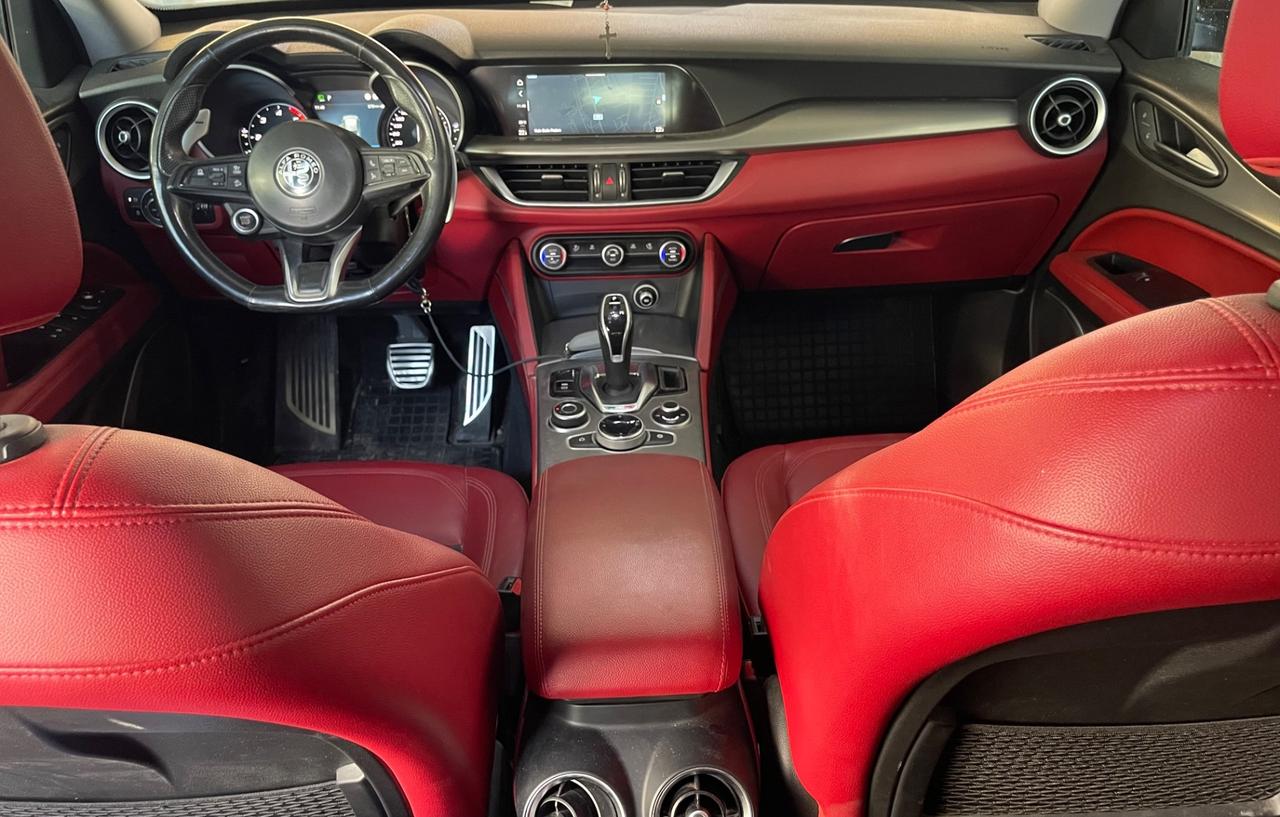 Alfa Romeo Stelvio 2.2 Turbodiesel 190 CV AT8 Q4 Sprint KM 88.000CERTIFIVATI!