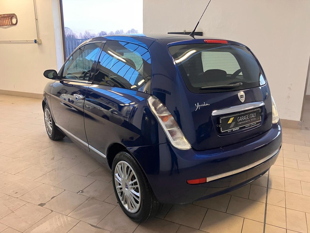 Lancia Ypsilon 1.4 16v Platino NEOPATENTATI