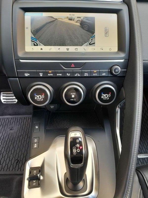 Jaguar E-Pace 2.0D i4 180cv R-DYNAMIC AUTO AWD