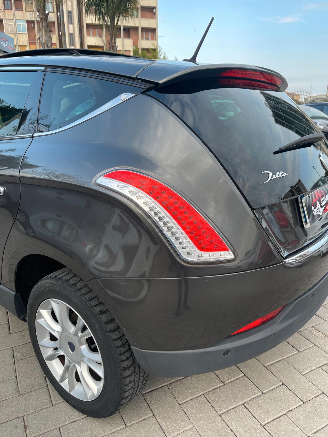 Lancia Delta 1.6 MJT DPF Platino