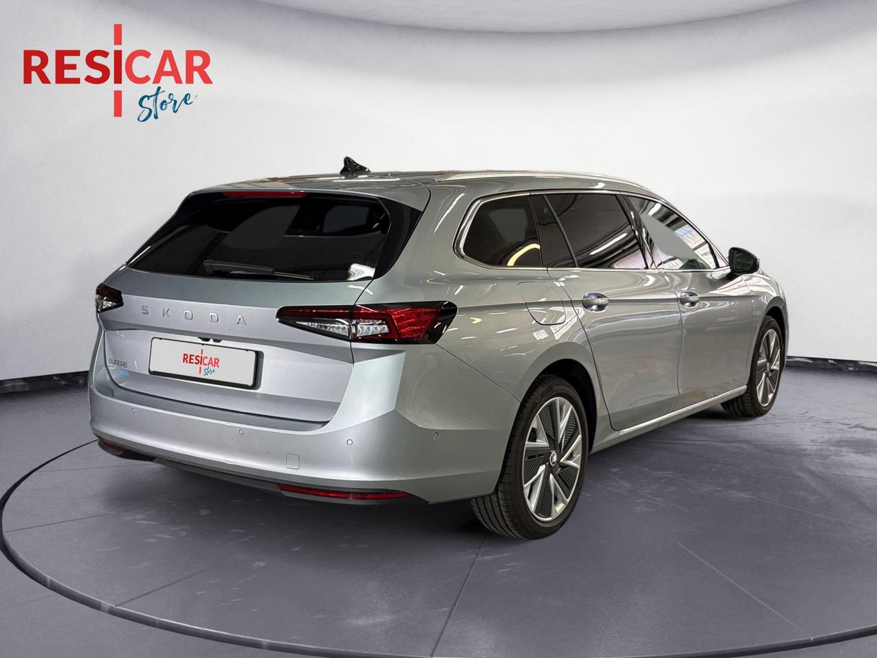 SKODA Superb Wagon Style 2,0 TDI 110 kW (150 CV) 7 marce - DSG