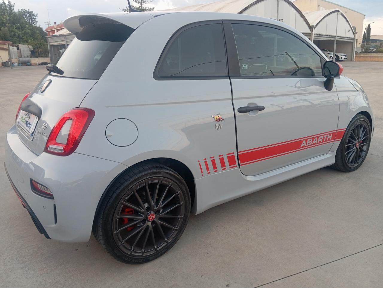 Abarth 595 1.4 Turbo T-Jet 180CV
