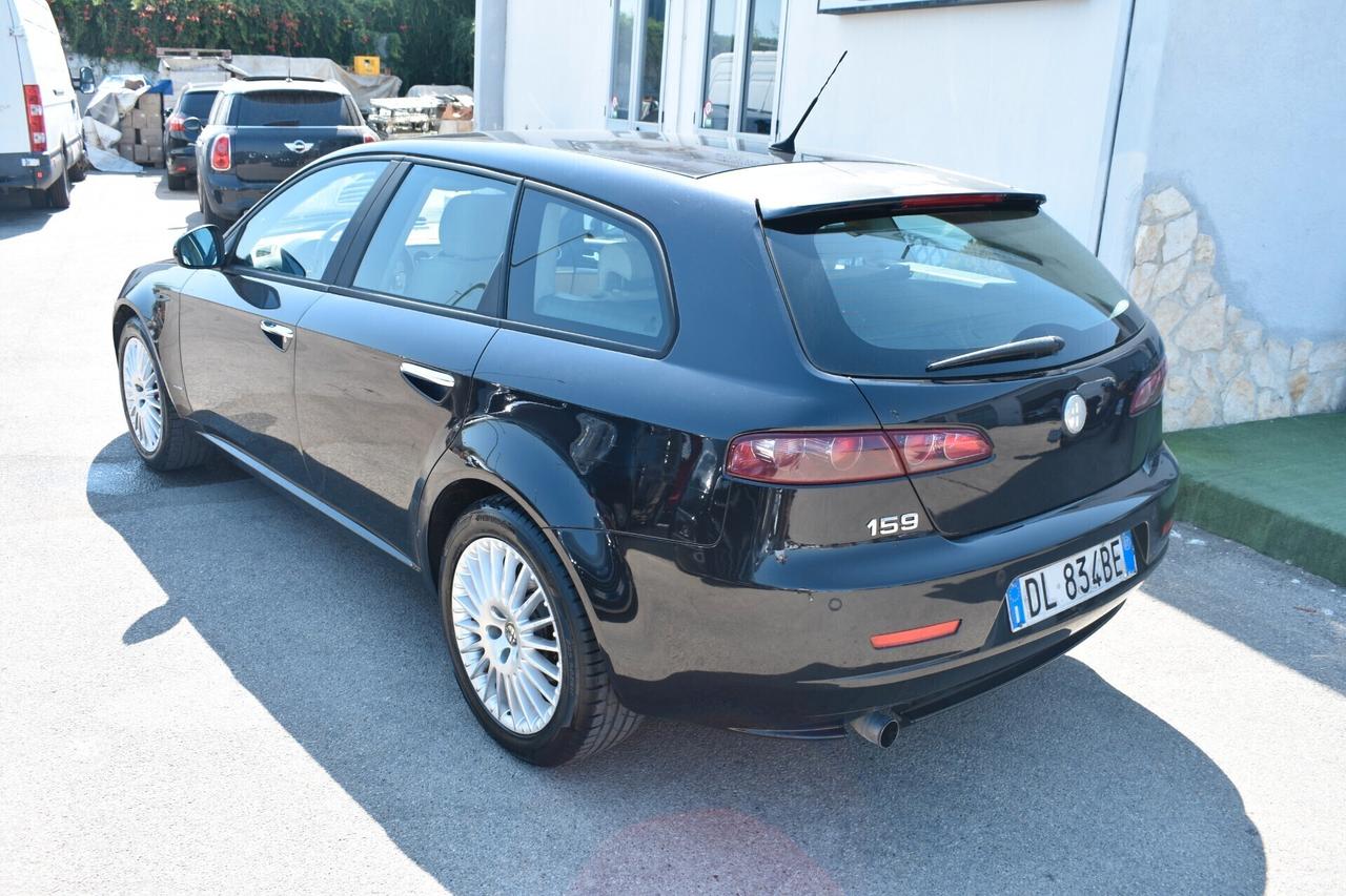 Alfa Romeo 159 1.9 JTDm Sportwagon Distinctive- 2007