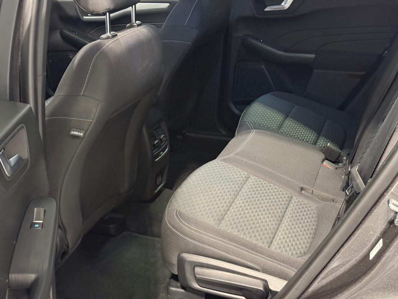 Ford Kuga 2.5 Full Hybrid 2WD