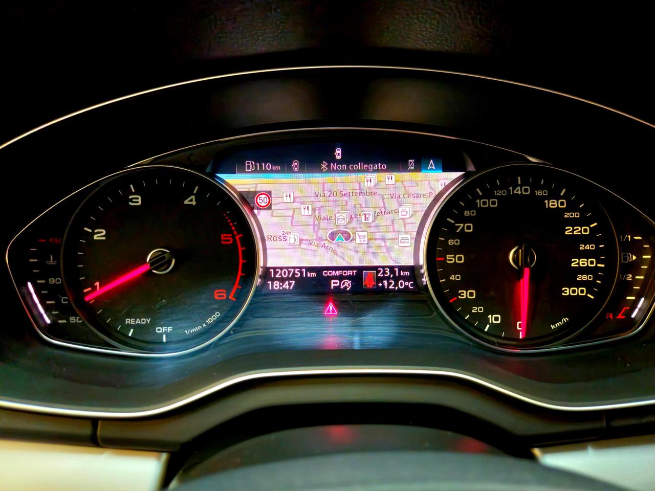 Audi Q5 40 2.0 tdi mhev 12V Business quattro s-tronic