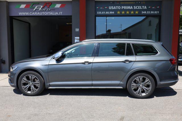 VOLKSWAGEN Passat Alltrack 2.0 BiTDI 240CV 4MOTION DSG Executive LED Pelle E6