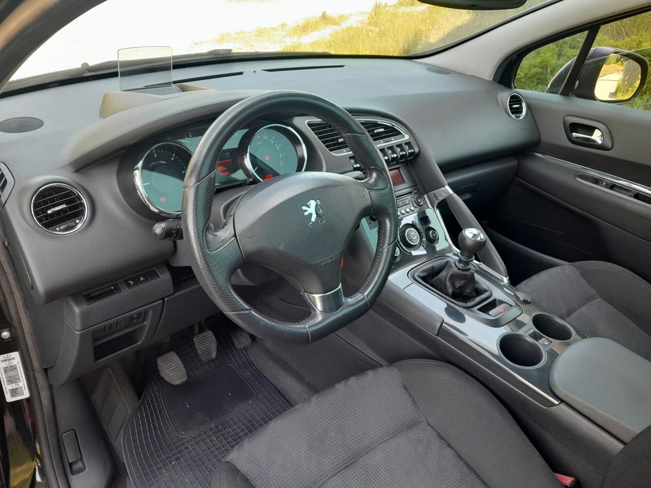 Peugeot 3008 1.6 HDi 110CV Tecno