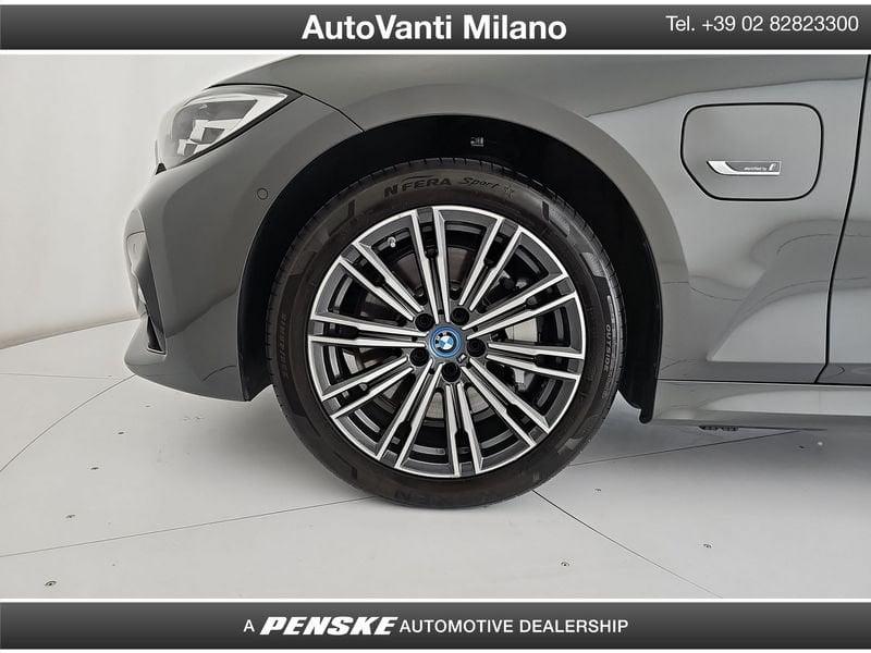 BMW Serie 3 330e xDrive Touring Msport