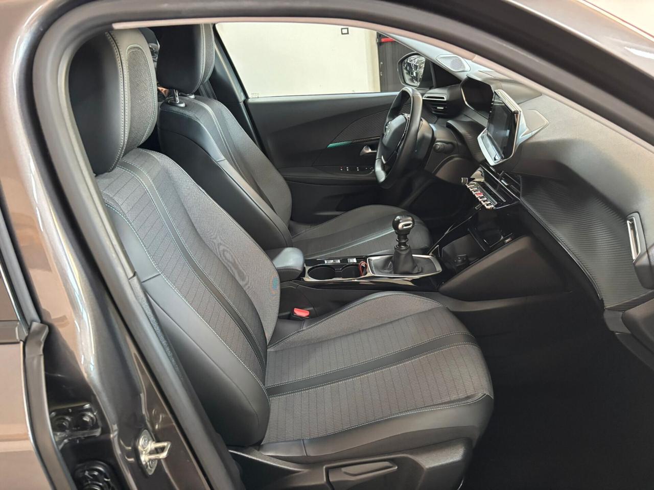 Peugeot 2008 Allure Navi Pack