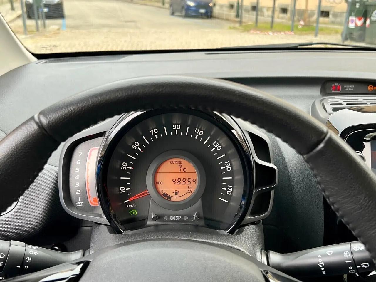 Citroen C1 VTi 72 S&S 5 porte Shine