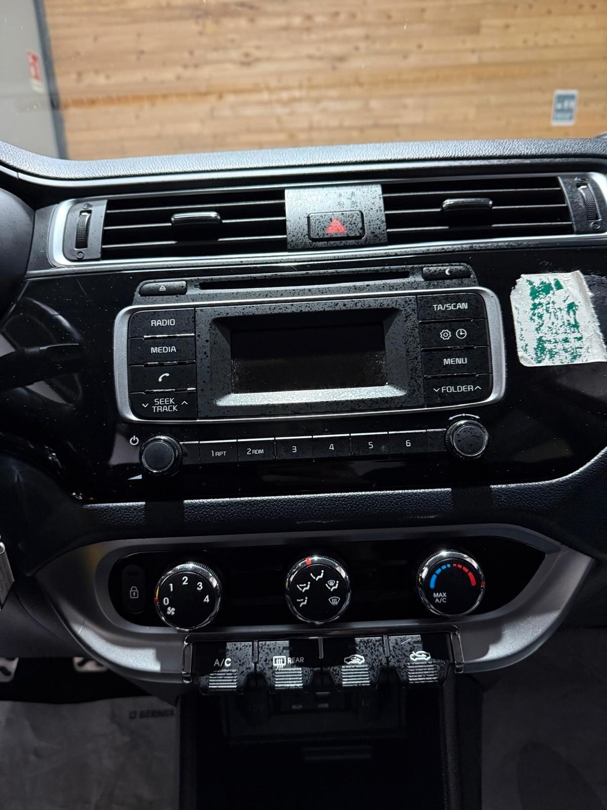 Kia Rio 1.1 CRDi 5p. Active Collection