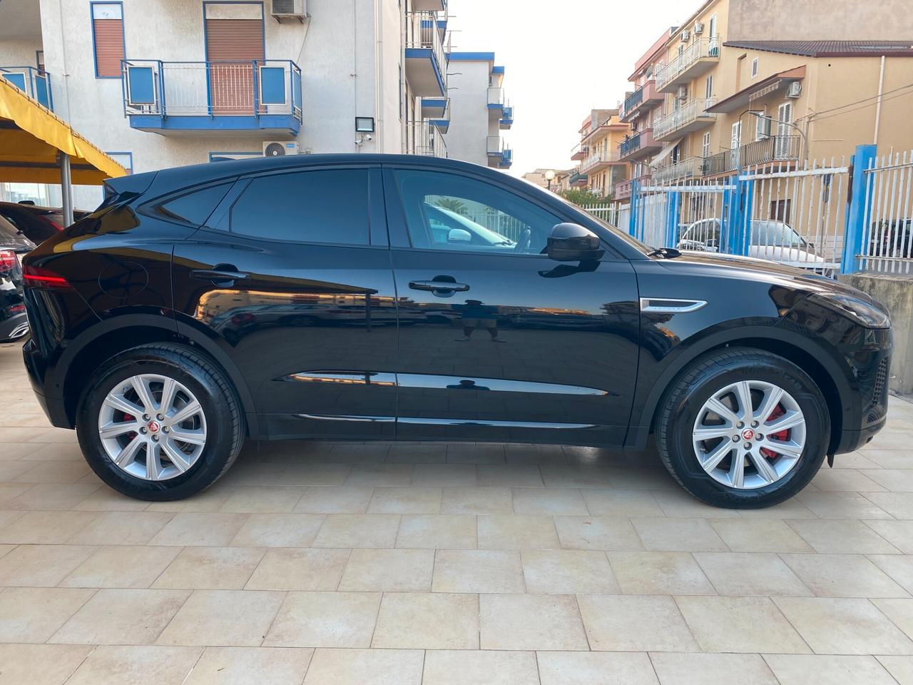 Jaguar E-Pace 2.0D 180 CV AWD R-Dynamic
